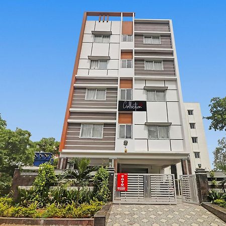 Super Capital O Srinika Inn Gachibowli 외부 사진